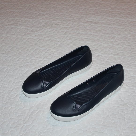 CROCS slip-on loafer - Picture 3 of 9